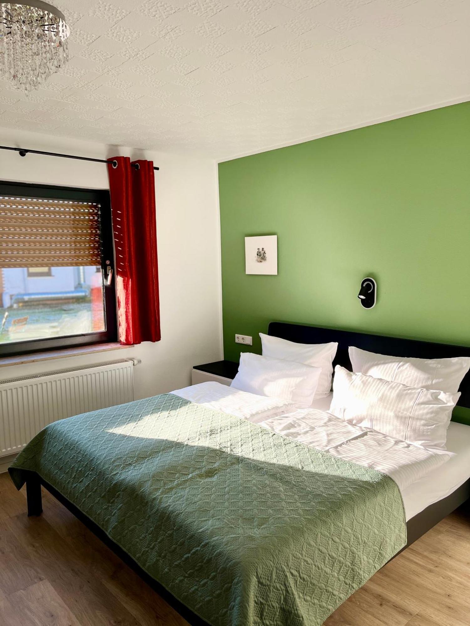 Berghotel Waidmannsheil Battenberg  ภายนอก รูปภาพ
